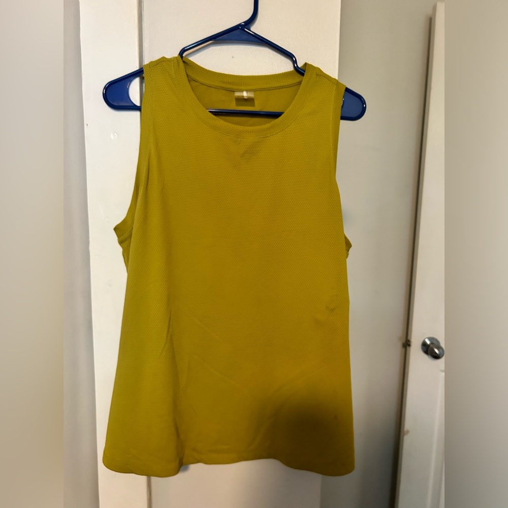2 calia tanks
